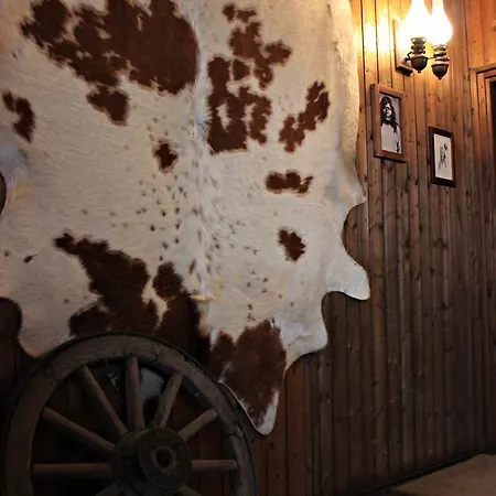 Cowboys Guest Ranch 3* فوغيرا
