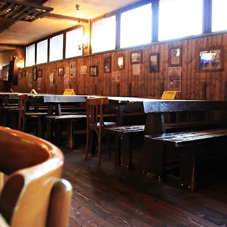 Cowboys Guest Ranch 3*